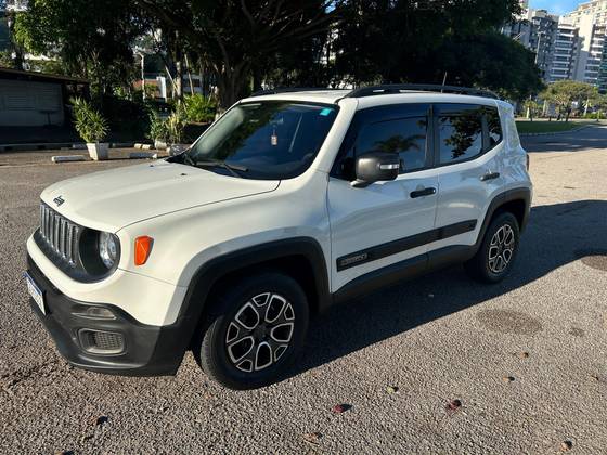 JEEP RENEGADE 1.8 16V FLEX SPORT 4P AUTOMÁTICO JEEP RENEGADE 1.8 16V FLEX SPORT 4P AUTOMÁTICO